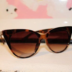 Tortoise Shell Cat Eye Sunglasses